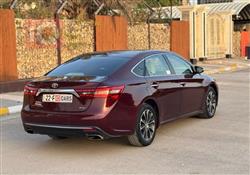 تويوتا أفالون